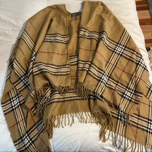 Burberry Pattern Shall